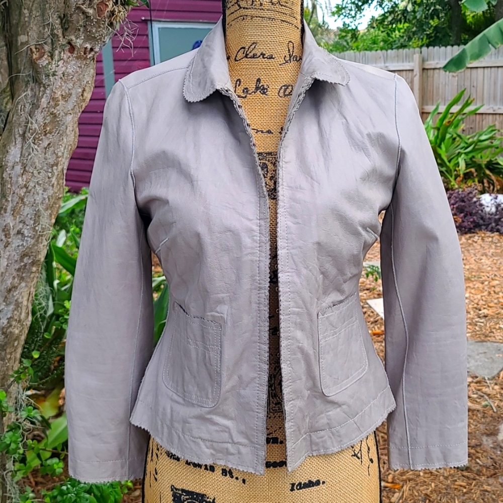Generra  taupe lightweight leather jacket, size 6. Gently worn
